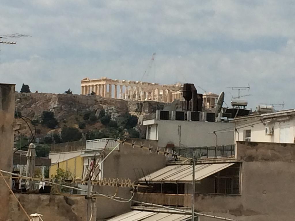 Stunning Acropolis View At City Center アテネ エクステリア 写真